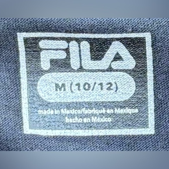 FILA Sneakerhead Pixelated Sneaker Graphic T-Shirt Yourh Medium - Picture 2 of 2